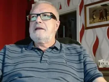 Earth_001 – webcam model profile photo Image 12