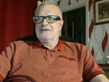 Earth_001 – webcam model profile photo Image 14