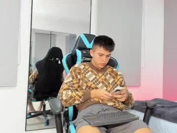 WitchAnnie – webcam model profile photo Image 14