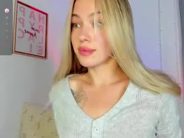 angelacianuro_2 – webcam model profile photo Image 6