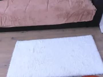 CarolPrince – webcam model profile photo Image 19