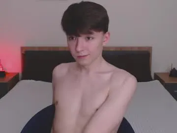 Benson18y – webcam model profile photo Image 10