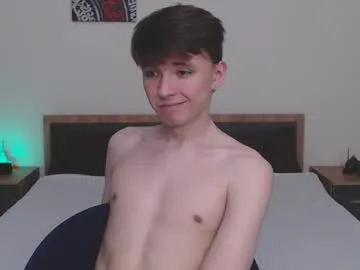 Benson18y – webcam model profile photo Image 7