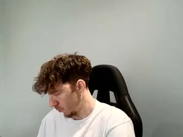 someone_sweet – webcam model profile photo Image 3