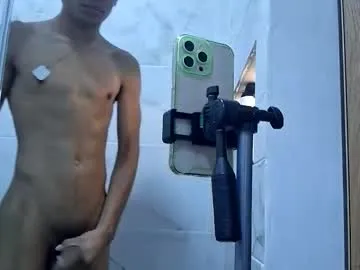 _Tomy08calderon – webcam model profile photo Image 2