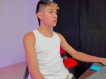 _Tomy08calderon – webcam model profile photo Image 9