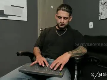 loving_ladies – webcam model profile photo Image 8