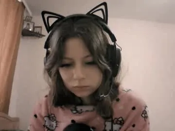 bisexualmilf – webcam model profile photo Image 9