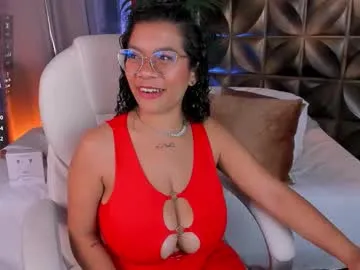 sellapink – webcam model profile photo Image 12