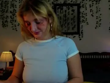 midnightlust_vc – webcam model profile photo Image 15