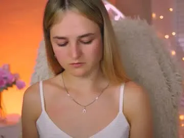 Nicoleevien – webcam model profile photo Image 17