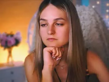 Nicoleevien – webcam model profile photo Image 6