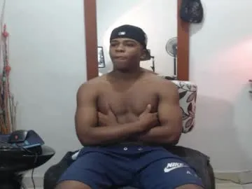 sellapink – webcam model profile photo Image 9