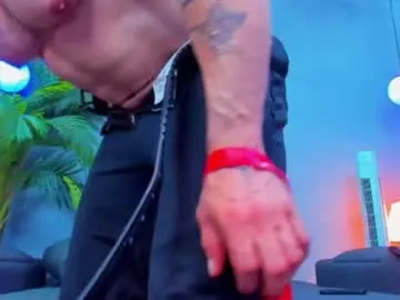 PabloArena – webcam model profile photo Image 18