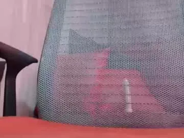 rush_of_feelings – webcam model profile photo Image 18