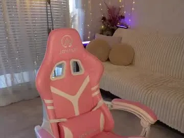 micasulejmanovski – webcam model profile photo Image 18