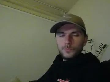 DomManlyGuy – webcam model profile photo Image 2