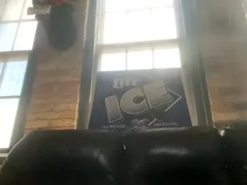 DomManlyGuy – webcam model profile photo Image 11