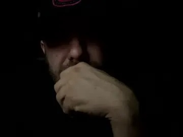 DomManlyGuy – webcam model profile photo Image 15