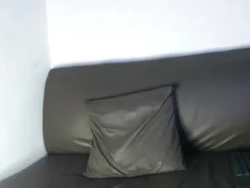 someone_sweet – webcam model profile photo Image 6