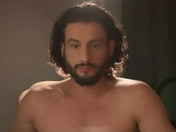 shy_college_girl – webcam model profile photo Image 17