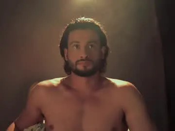 shy_college_girl – webcam model profile photo Image 2