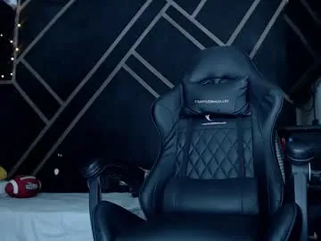 WitchAnnie – webcam model profile photo Image 16