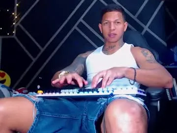 WitchAnnie – webcam model profile photo Image 18