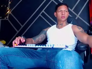 WitchAnnie – webcam model profile photo Image 3