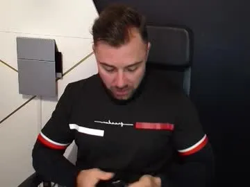 my_mia_ – webcam model profile photo Image 17