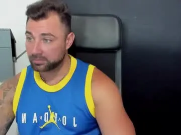 my_mia_ – webcam model profile photo Image 3