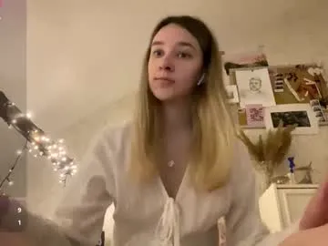 loving_ladies – webcam model profile photo Image 12