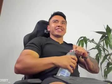 GFBOYS-111 – webcam model profile photo Image 12