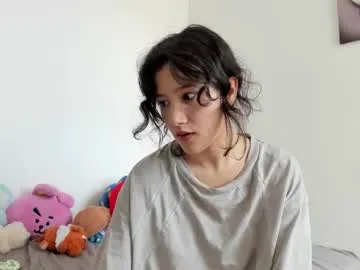 camilla_kelly – webcam model profile photo Image 13