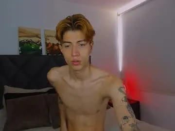 DomManlyGuy – webcam model profile photo Image 3