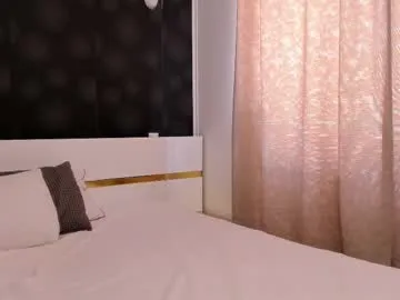 bisexualmilf – webcam model profile photo Image 6