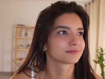 ellelure_ Image 3
