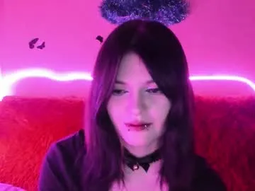 _Alicee_1 – webcam model profile photo Image 11