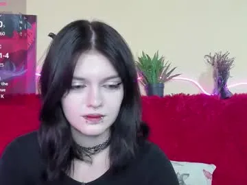 _Alicee_1 – webcam model profile photo Image 7