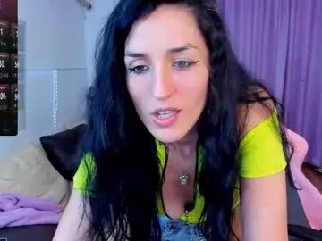 seloloko20 – webcam model profile photo Image 6