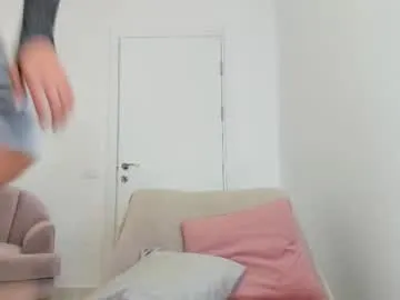 KendallWings – webcam model profile photo Image 6