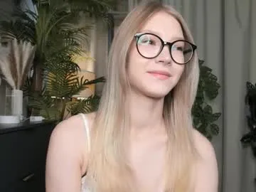 GirlNextdoorKaty – webcam model profile photo Image 18