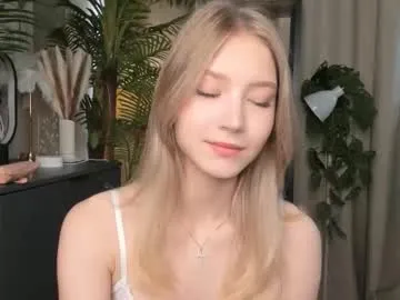 GirlNextdoorKaty – webcam model profile photo Image 9