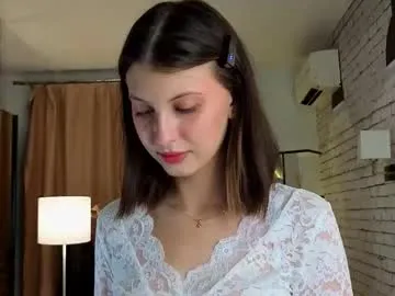 someone_sweet – webcam model profile photo Image 17