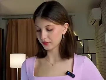 someone_sweet – webcam model profile photo Image 18