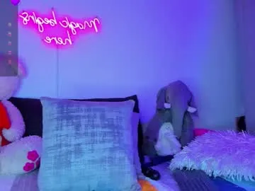 someone_sweet – webcam model profile photo Image 19