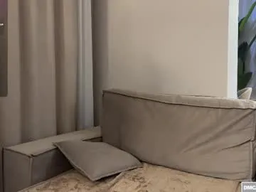 Meri_Rein – webcam model profile photo Image 14