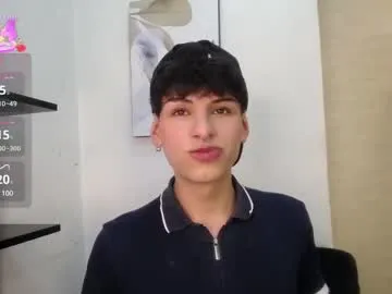 Take1668 – webcam model profile photo Image 4