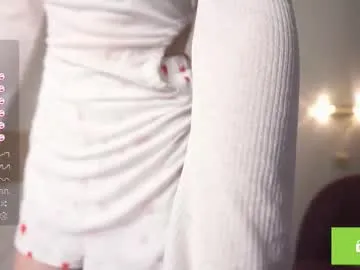 telladreamer_ – webcam model profile photo Image 6