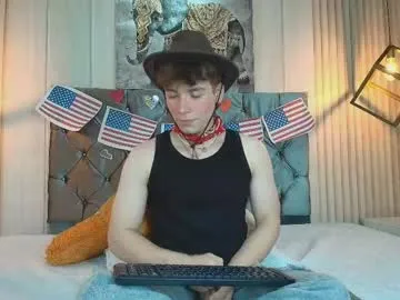femboy_max Image 8